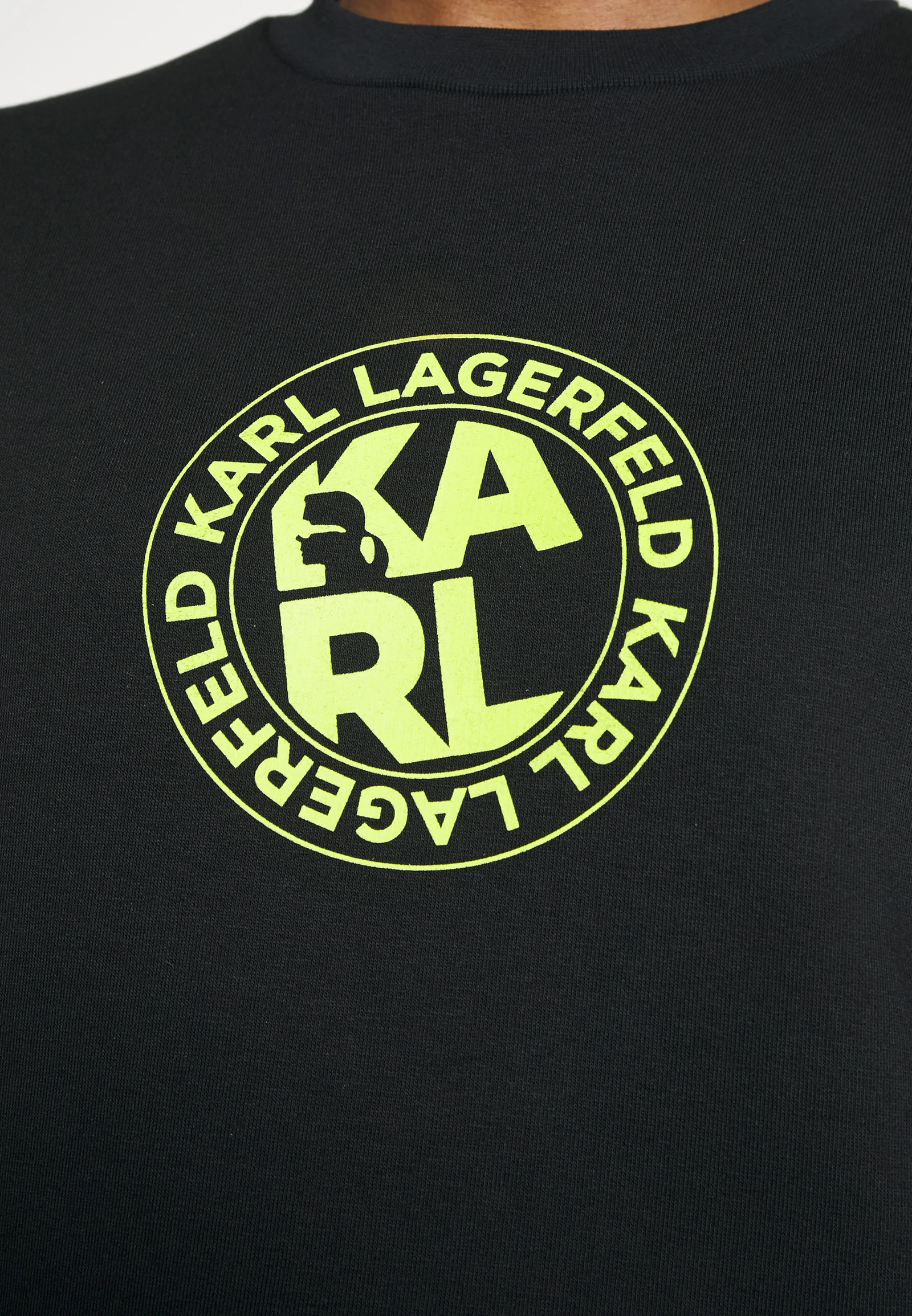 Duks – Karl Lagerfeld KARL Logo