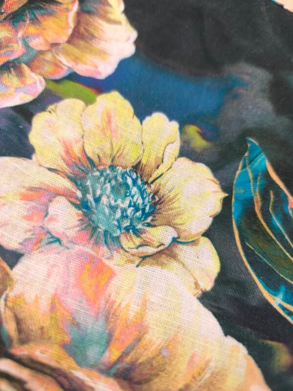 1476_tekstura_mim Košulja - MM Studio tamno zelena sa velikim cvetnim printom