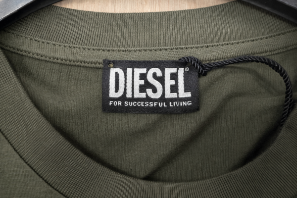 1490-diesel-s-m-xl-xxl-4290-100%pamuk Majica – Diesel – Maslinasto zelena