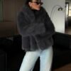 Screenshot Bunda – tamno siva
