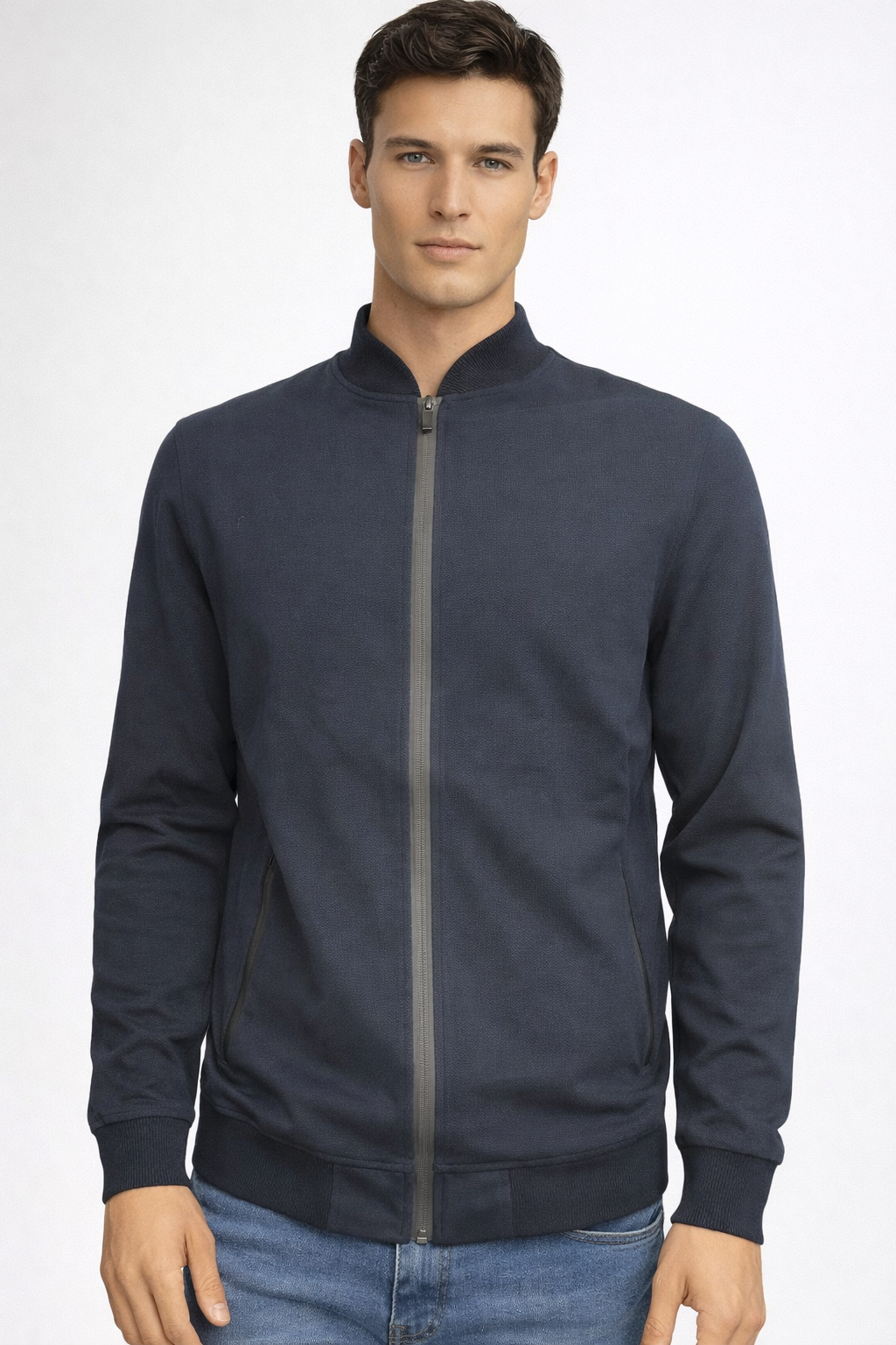 Duks – Vip Stendo – teget sa rajsferšlusom