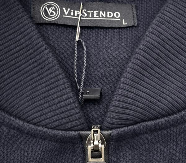 Duks – Vip Stendo – teget sa rajsferšlusom