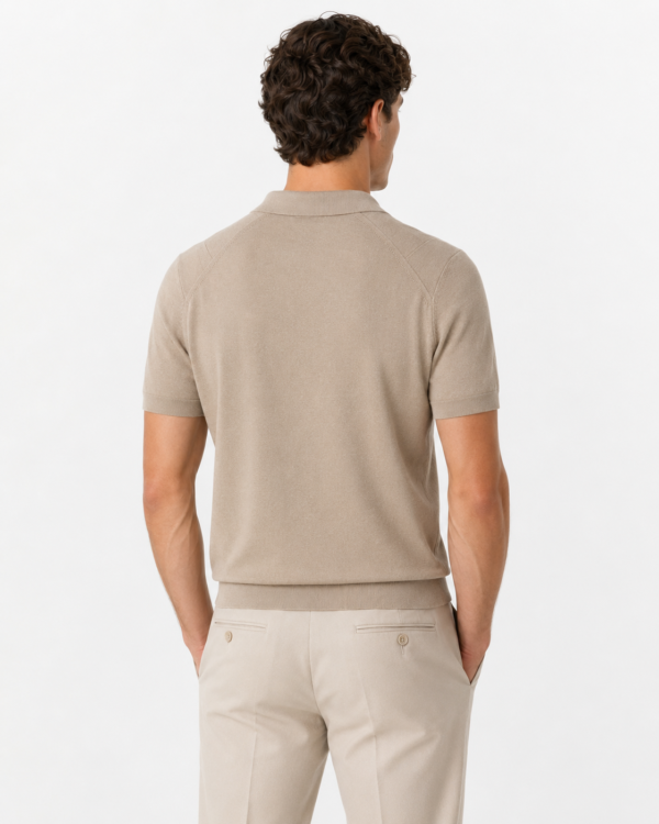 1641_vipstendo_m,l,xl,xxl_3090_50%pamuk 25%viskoza 25% poliamid (5) Muška pletena polo majica – VIP Stendo – svetlobež